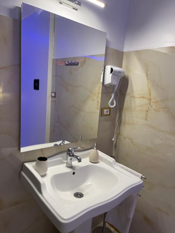 Le Suite Del Lungomare Катания Экстерьер фото