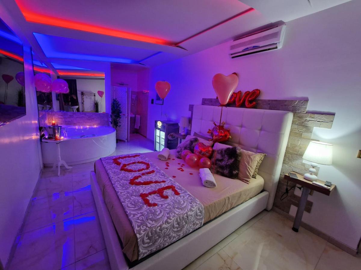 Le Suite Del Lungomare Катания Экстерьер фото